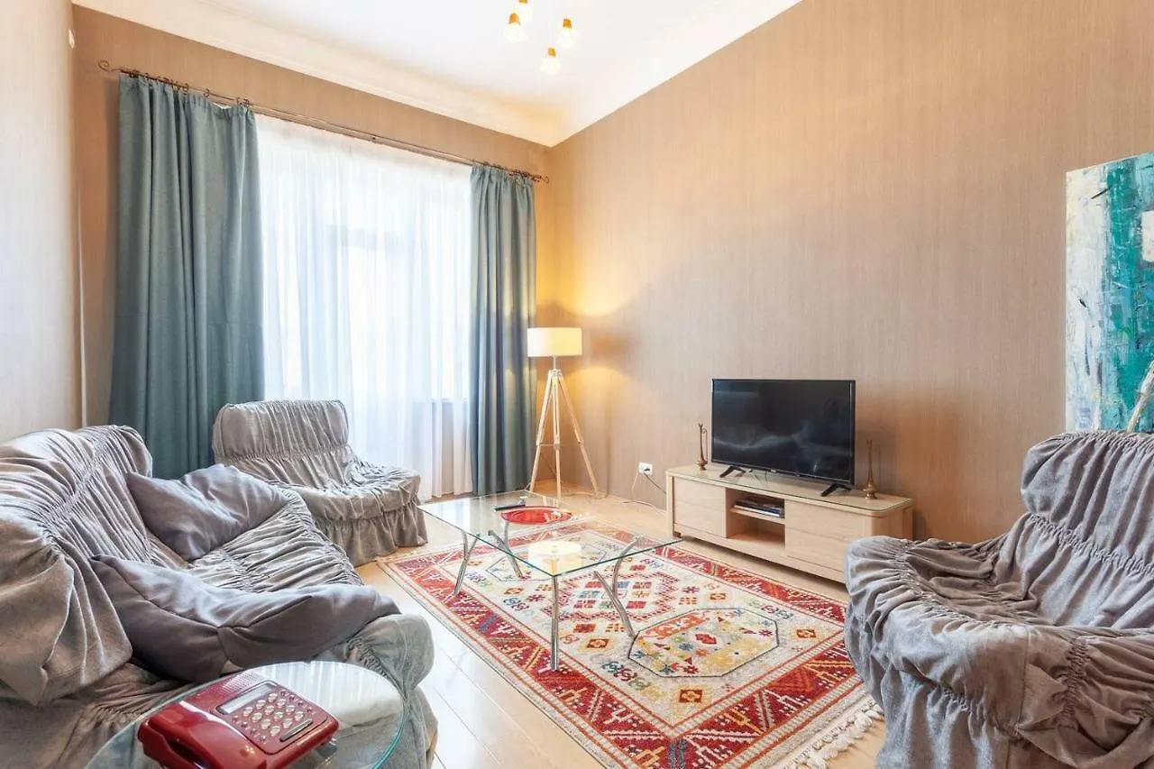 Wehost Apartment On A Colorful Street Τυφλίδα 0*,